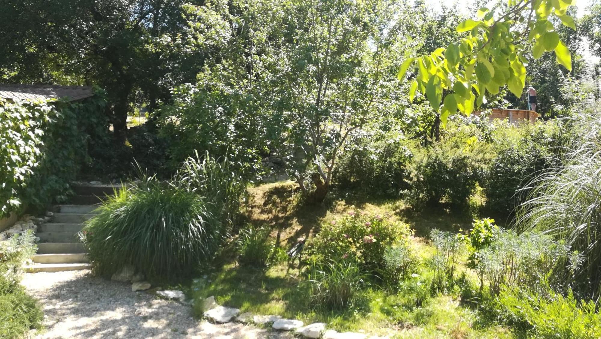 Couette-café La Source Saint-Cybranet